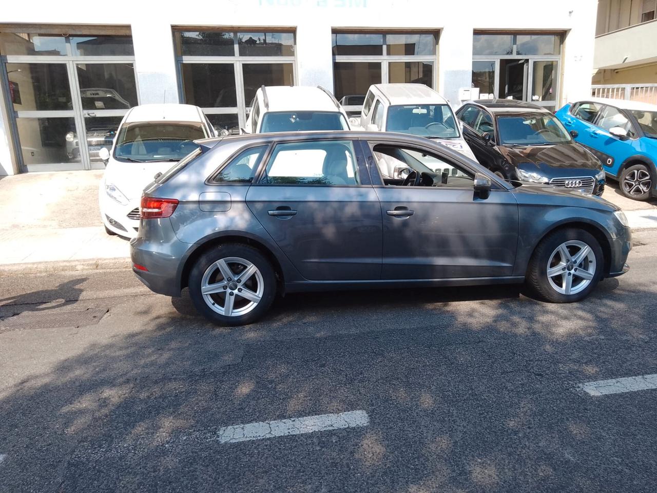 Audi A3 SPB 30 TDI Business