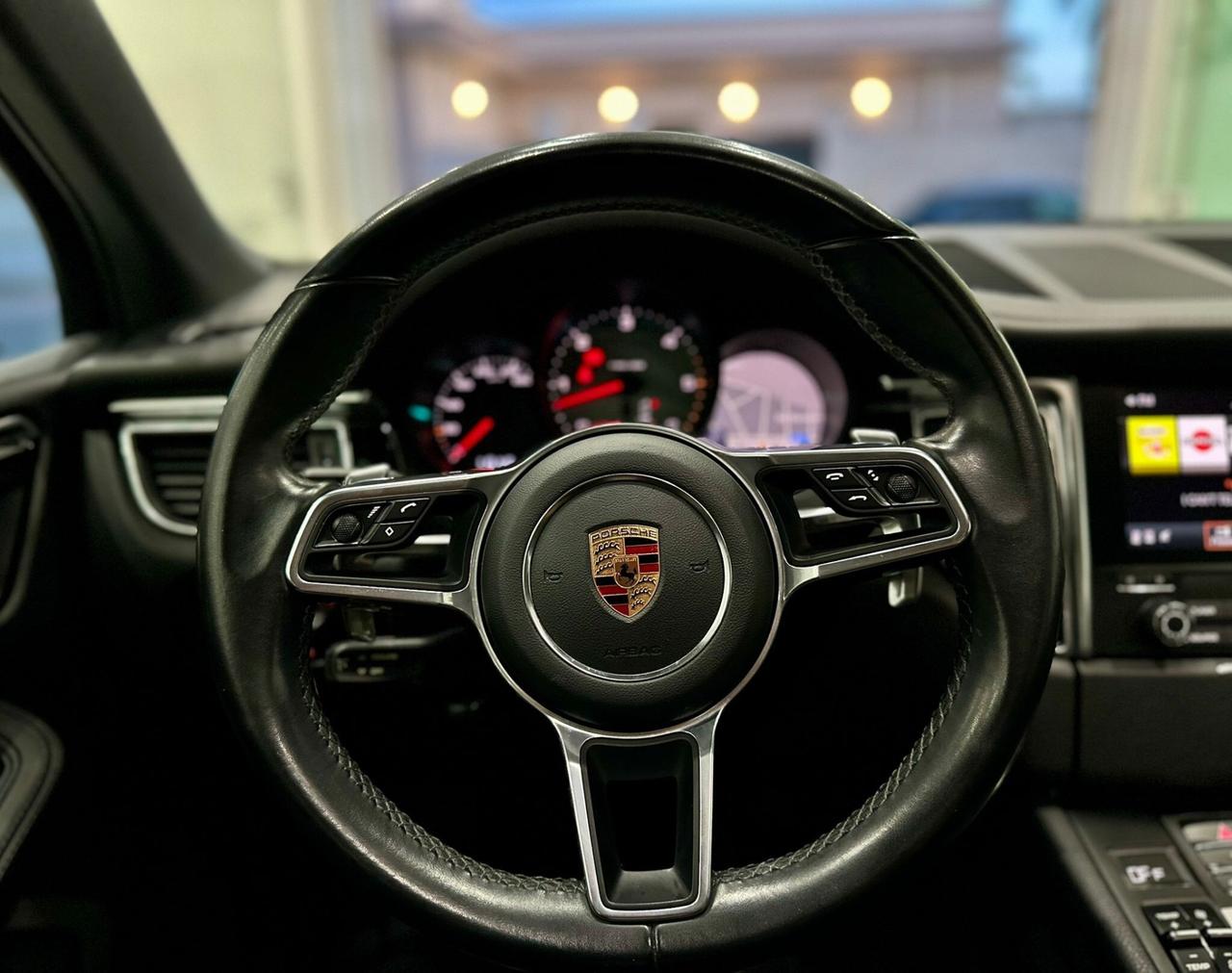 Porsche Macan diesel 3.0 diesel *Tetto apribile*
