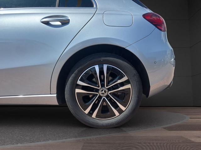 MERCEDES-BENZ A 180 Automatic Progressive Advanced