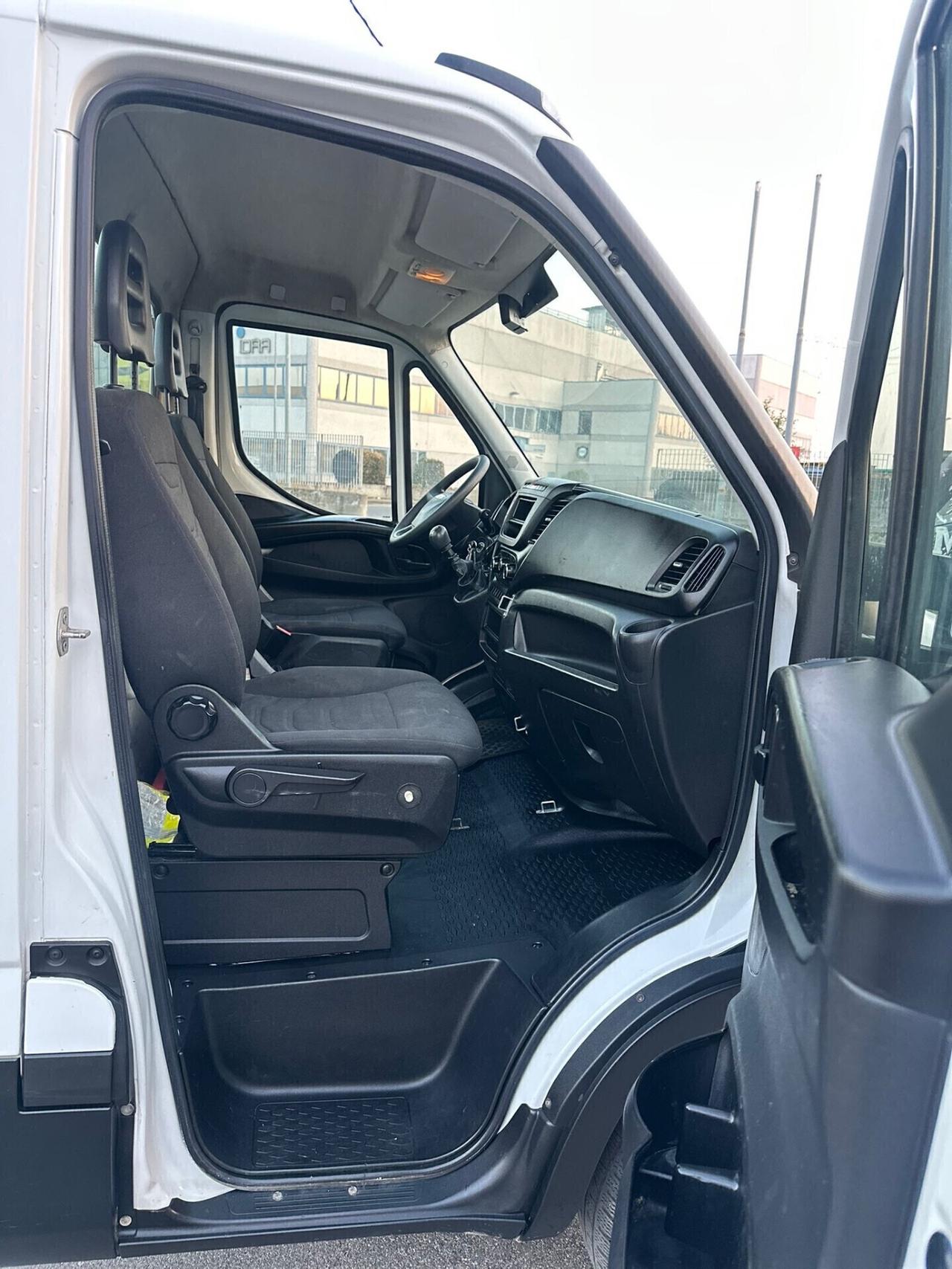 Iveco a telaio 5999€