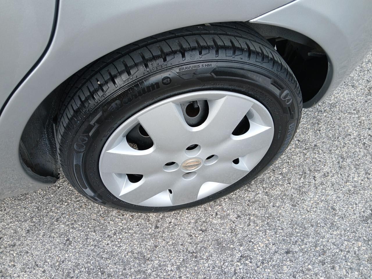 Nissan Micra 1.2 Benzina