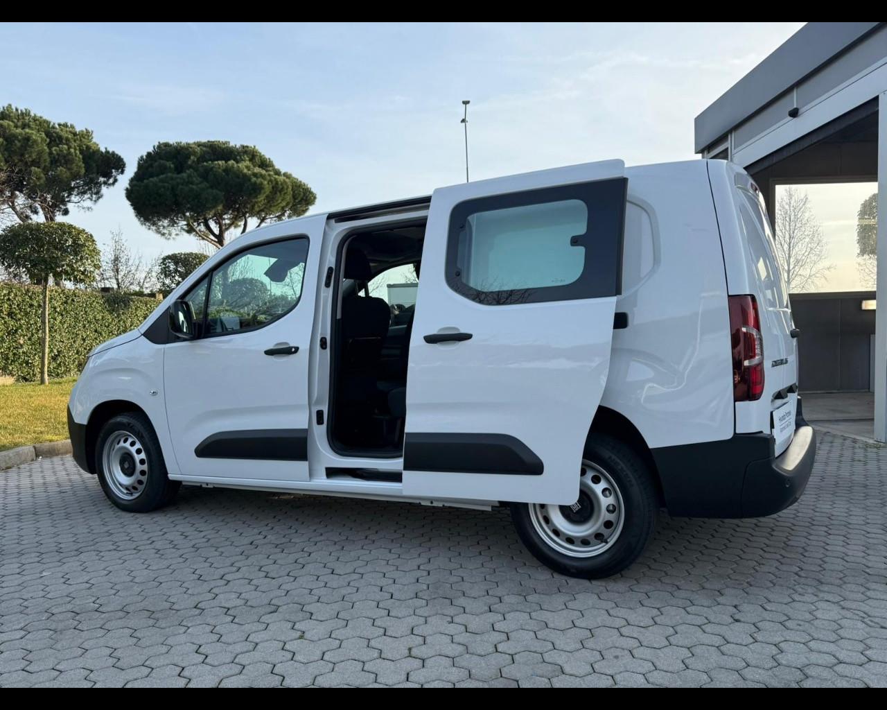 FIAT Doblò 2005 Benzina - DOBLO VAN CREW CAB 1.5 BLUEHDI 100CV
