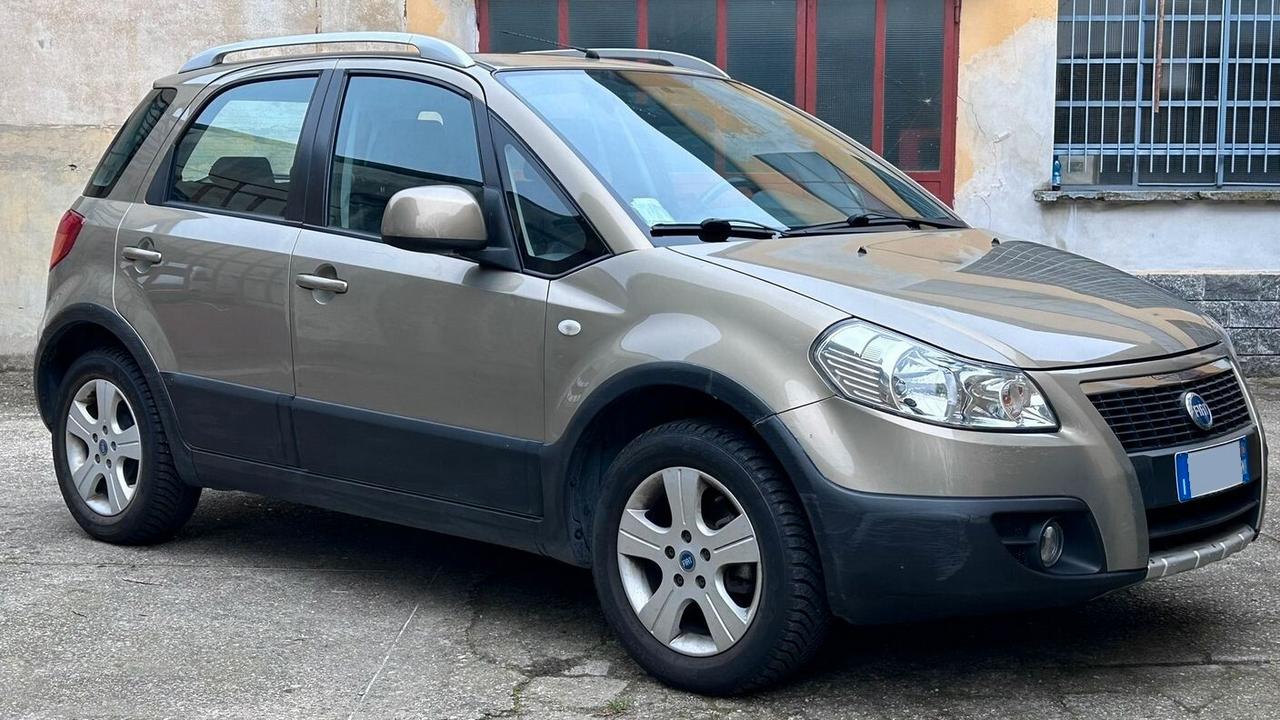 Fiat Sedici 1.6 16V 4x4 Dynamic * 73.000 KM