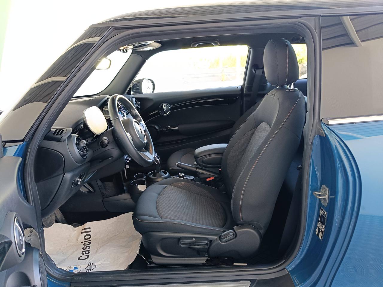 MINI Mini IV F56 2021 3p - Mini 3p 1.5 Cooper Business auto
