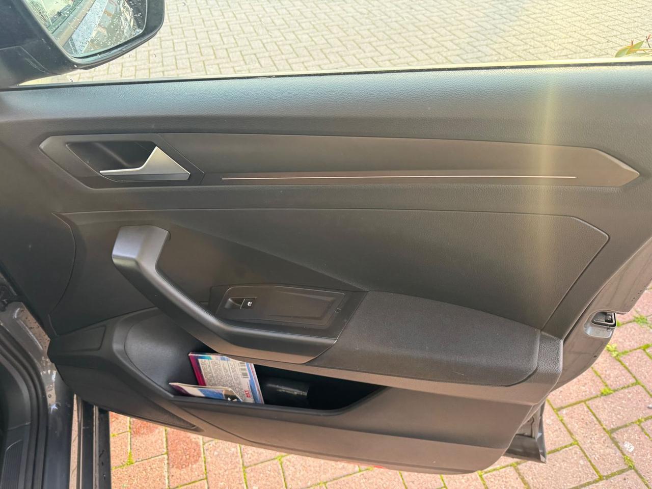 Volkswagen T-Roc Advanced 1.6 TDI #9828