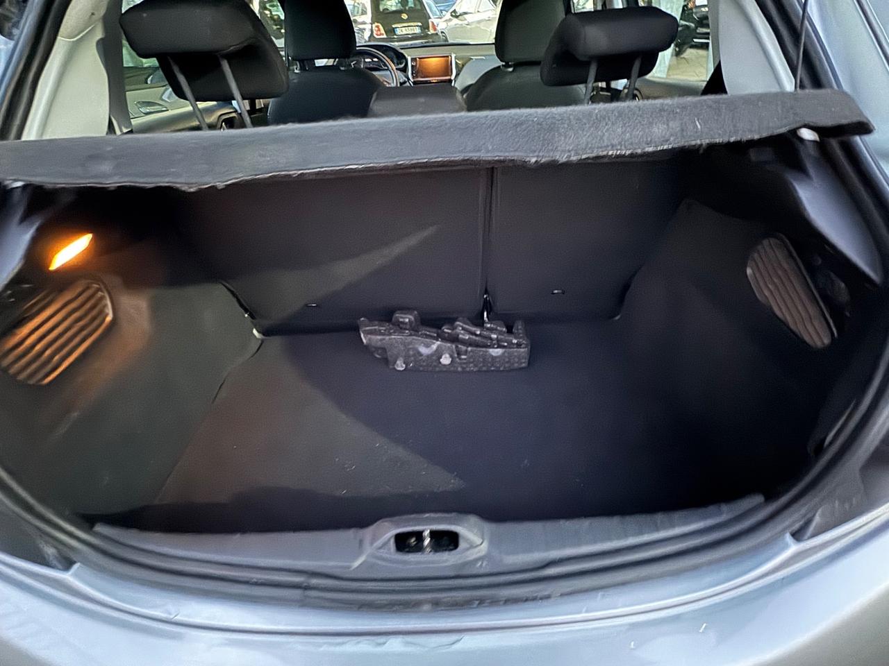 Peugeot 208 BlueHDi 75 S&S 5 porte Active