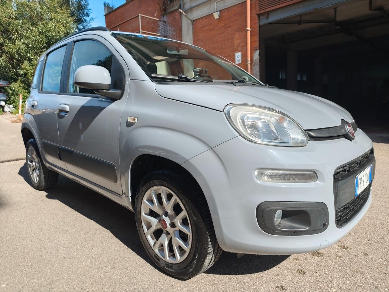 Fiat Panda 0.9 TwinAir Turbo Natural Power Lounge