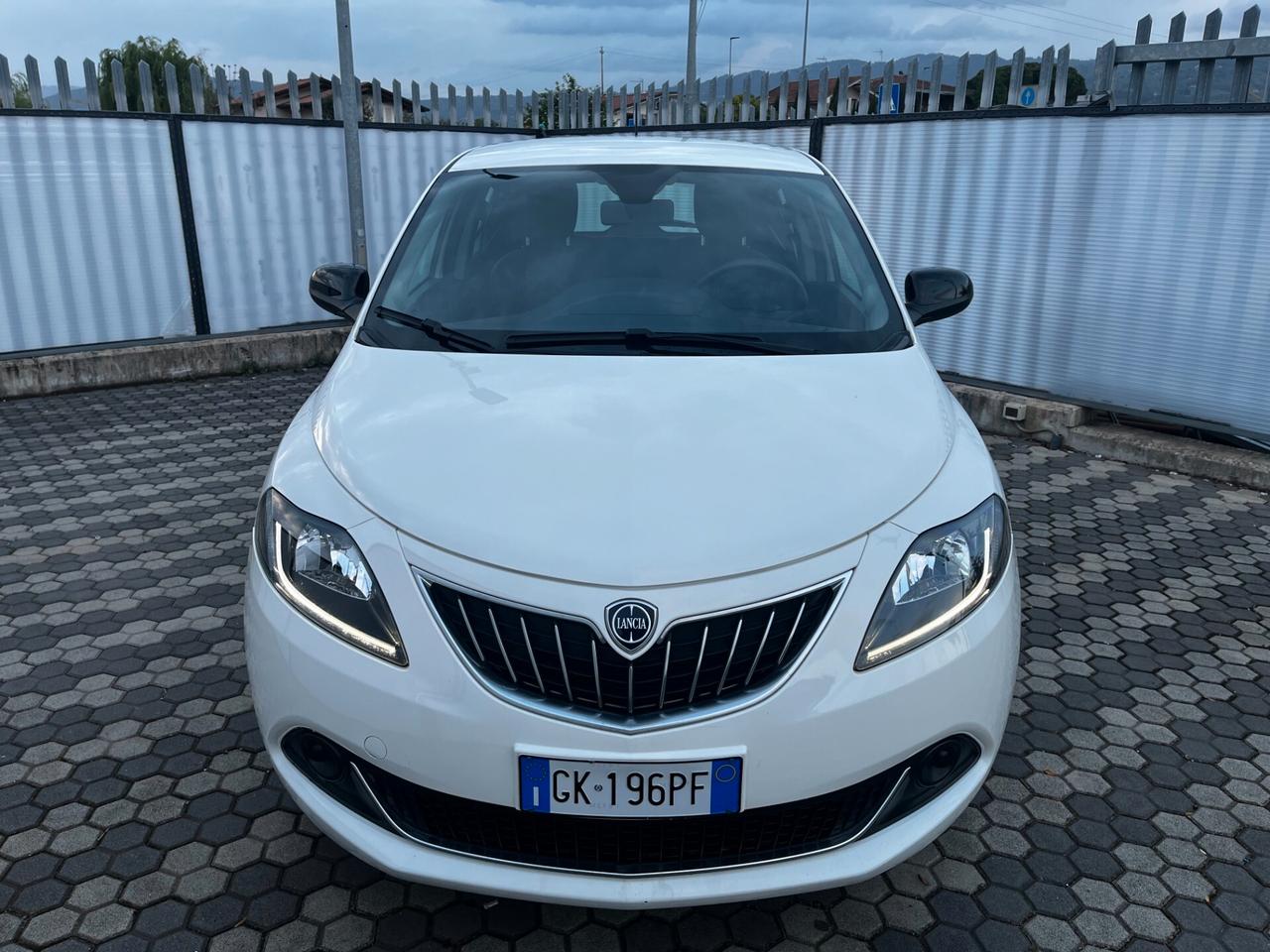 Lancia Ypsilon 0.9 TwinAir 5 porte Metano Ecochic Gold