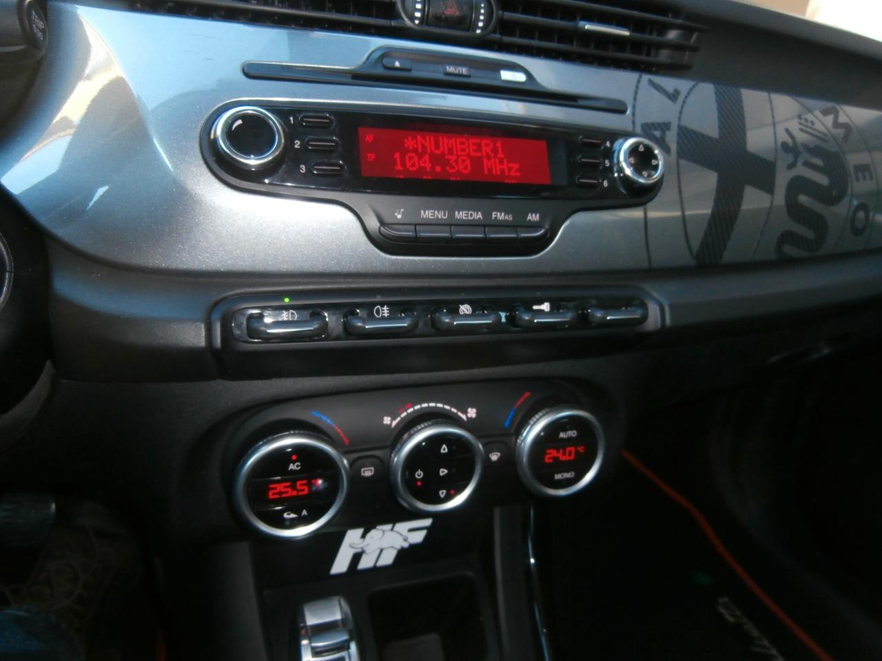 Alfa Romeo Giulietta 1.6 JTDm-2 105 CV Neopatentati