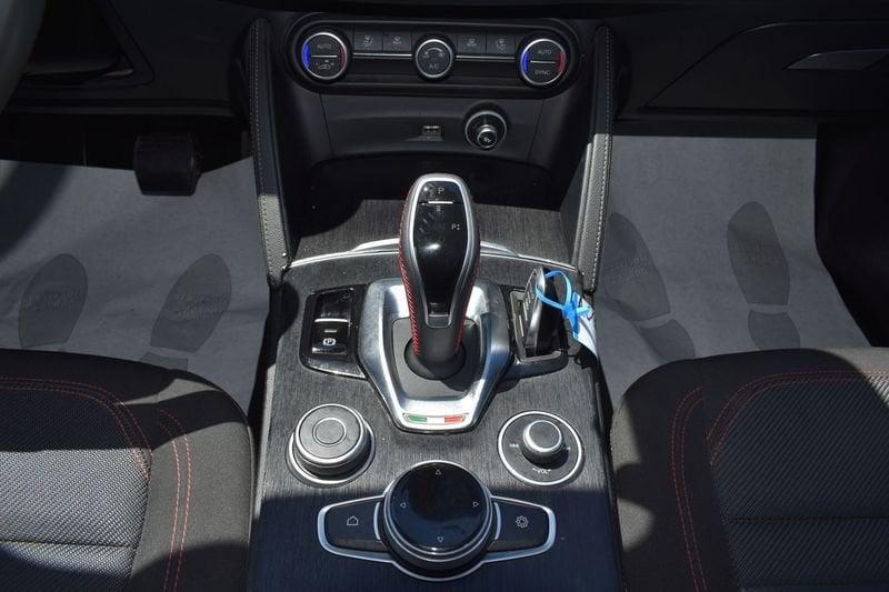Alfa Romeo Stelvio Stelvio 2.2 Turbodiesel 160 CV AT8 RWD Business