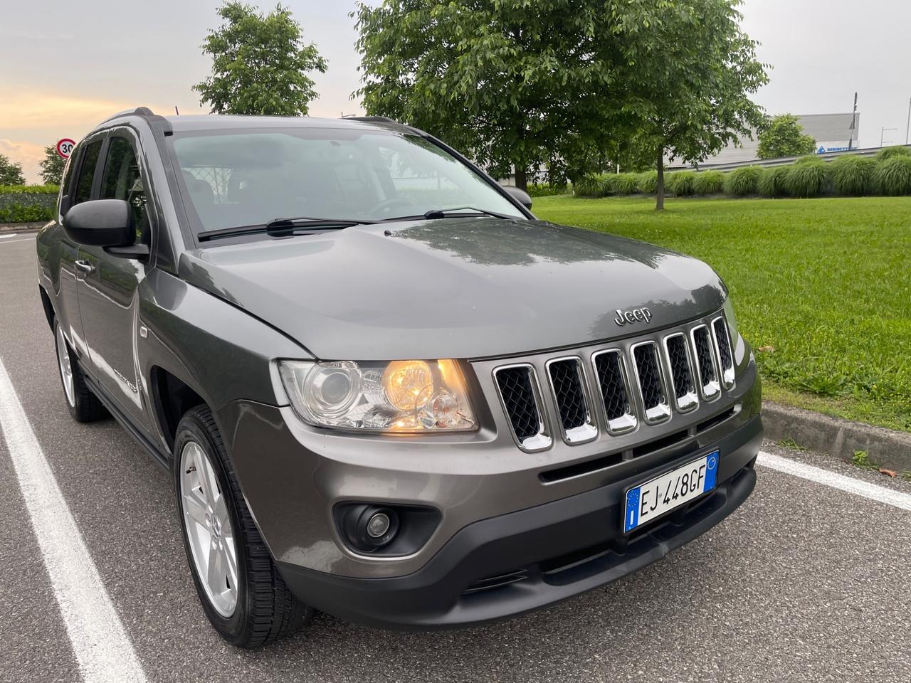 Jeep Compass 2.2 diesel, 4x4, anno 2011,con 180.000 km!