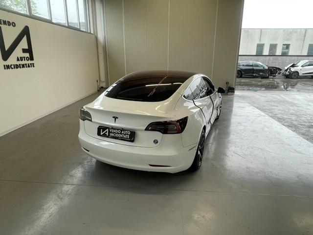 TESLA Model 3 LONG RANGE PERFORMANCE 462CV AWD