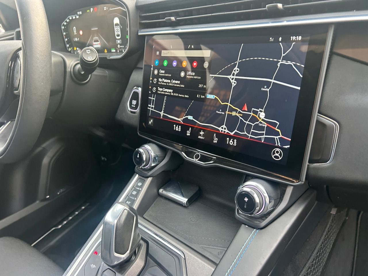 Lynk&co 01 PHEV