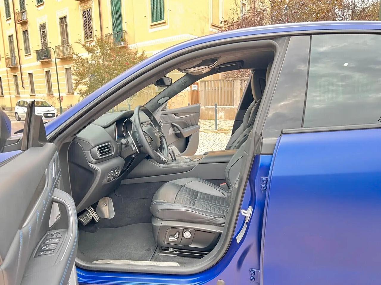 Maserati Levante V8 580 CV AWD Trofeo