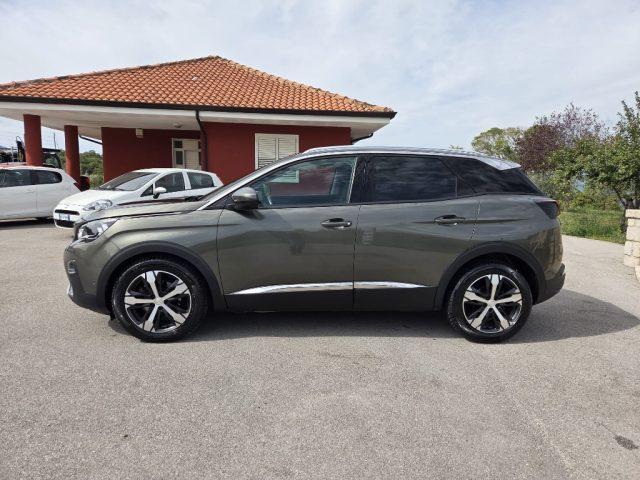 PEUGEOT 3008 BlueHDi 120 S&S Allure