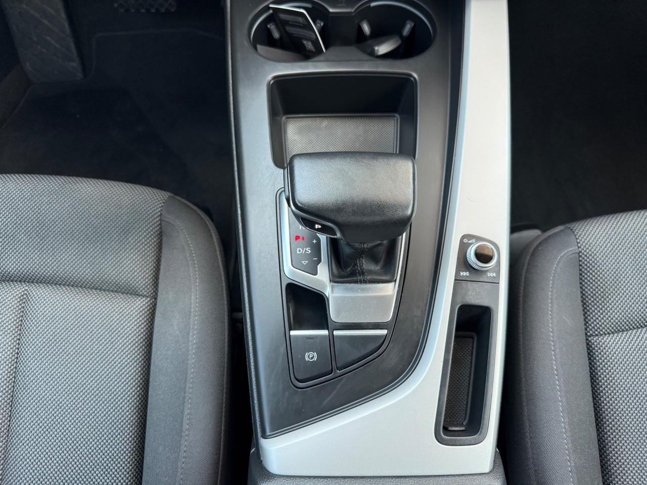 Audi A4 35 TDI/163 CV S tronic Business
