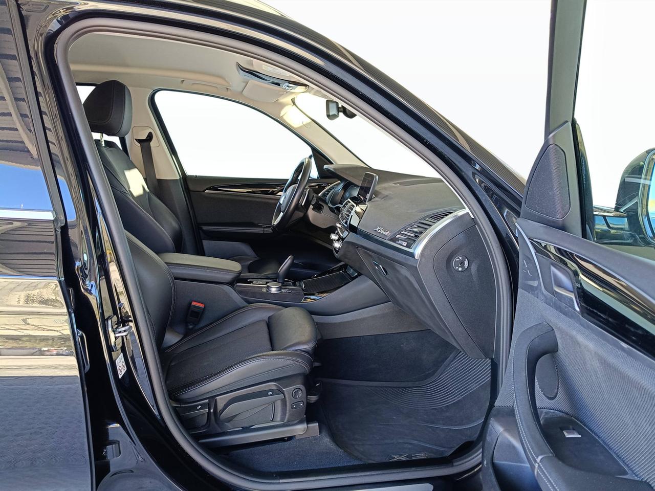 BMW X3 G01 2017 - X3 xdrive30e xLine auto