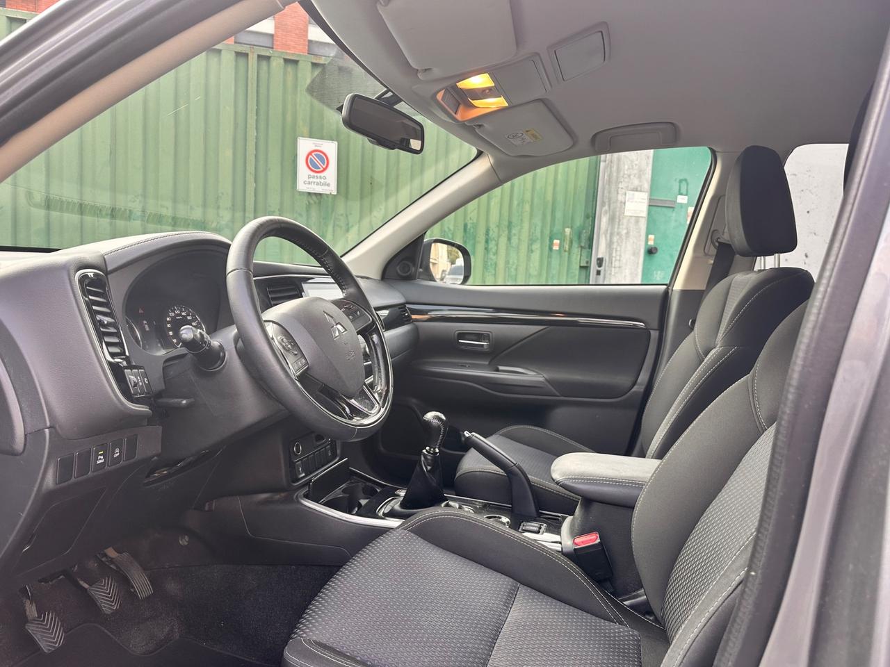 Mitsubishi Outlander 2.0 2WD GPL Bi-fuel Intense SDA