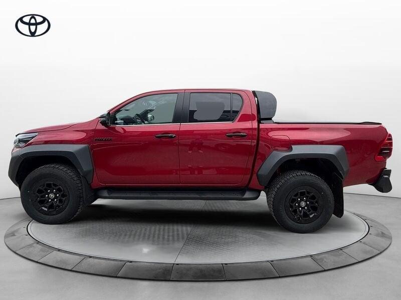 Toyota Hilux 2.8 D-4D A/T 4WD 4 porte Double Cab GR SPORT
