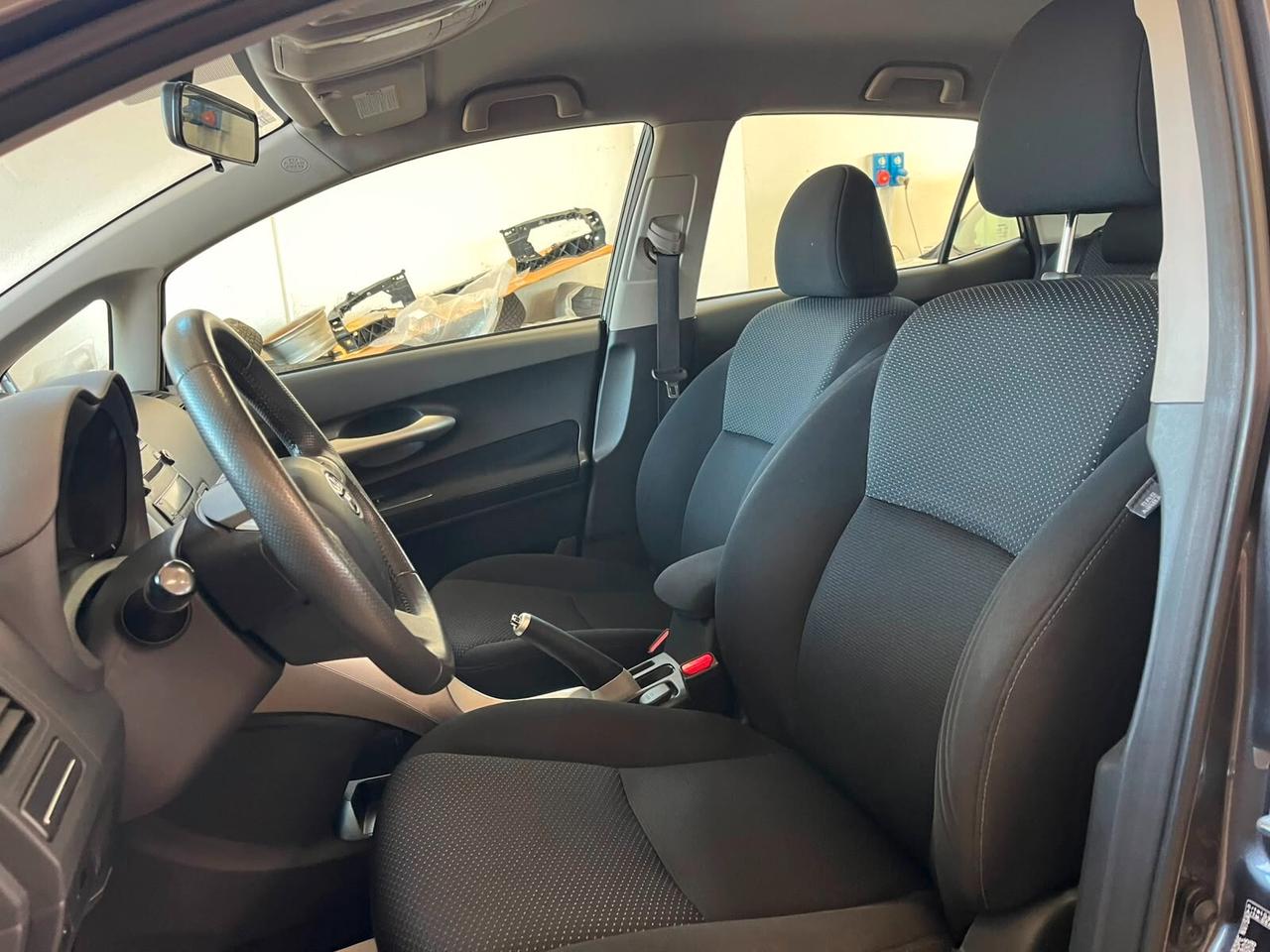 Toyota Auris 1.4 D-4D 5 porte Active 2011