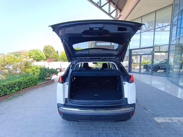 PEUGEOT 3008 BlueHDi 130 S&S EAT8 Allure