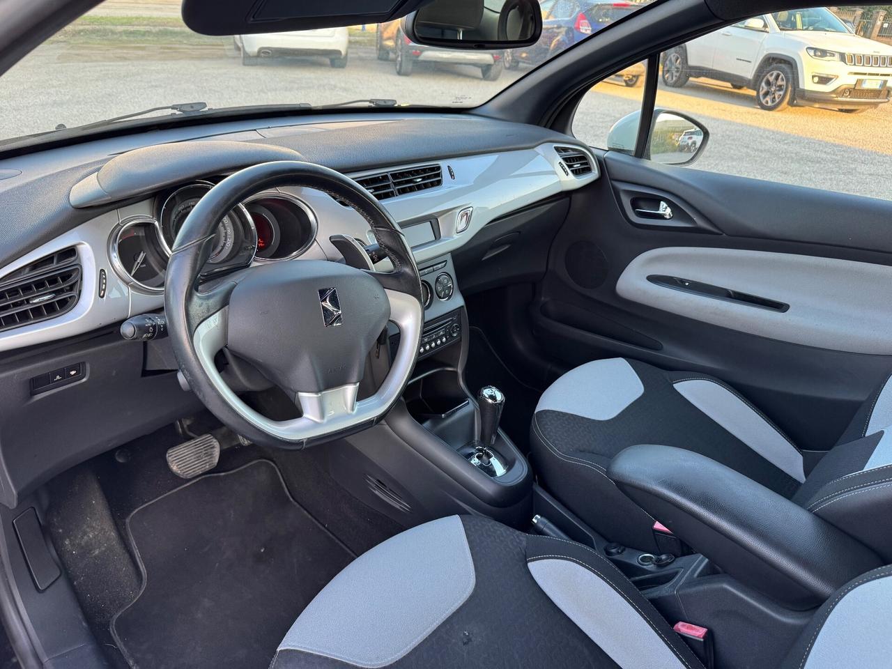 DS3 3 1.4 diesel 2012 Automatico