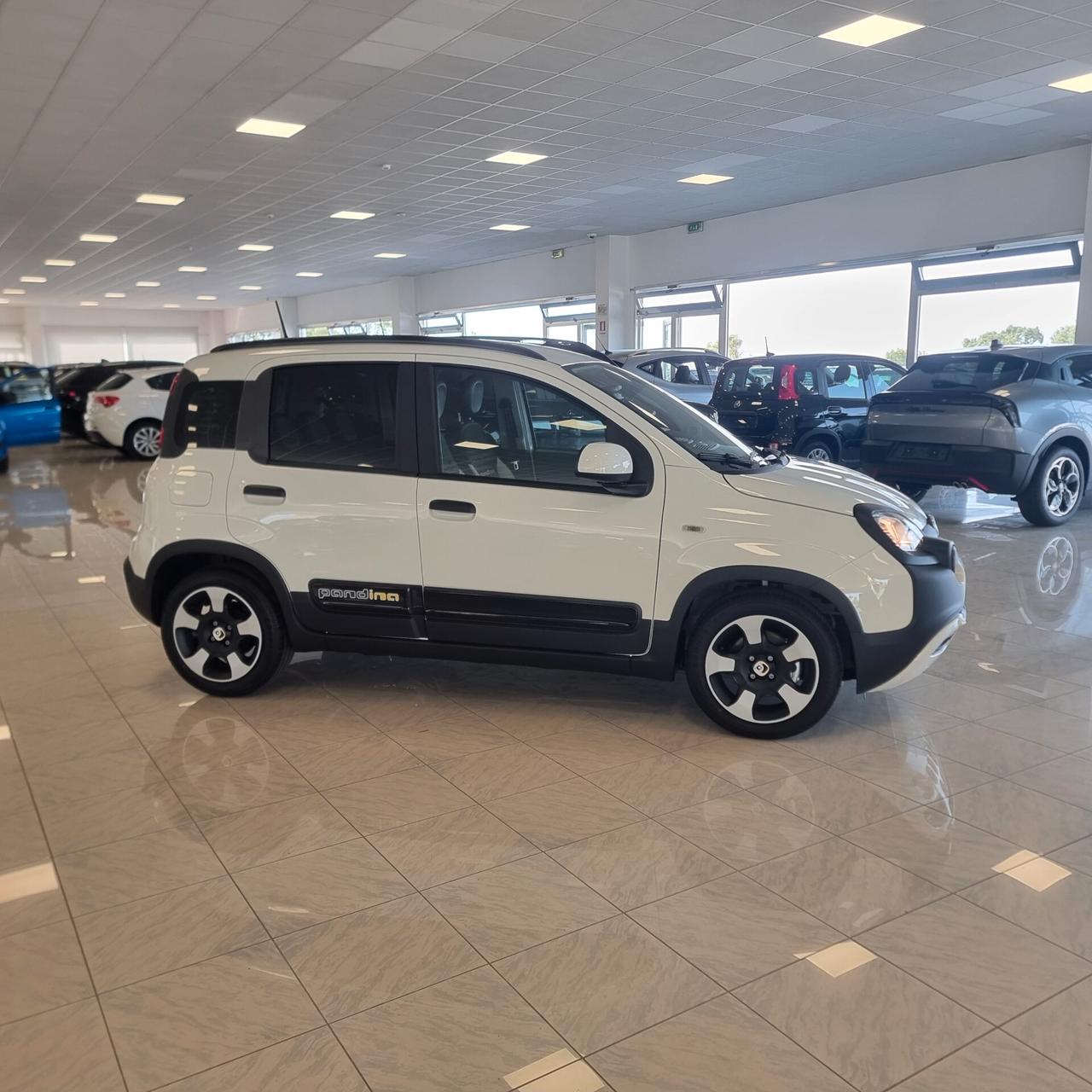 Fiat Panda Pandina 1.0 FireFly 65 CV Hybrid Cross