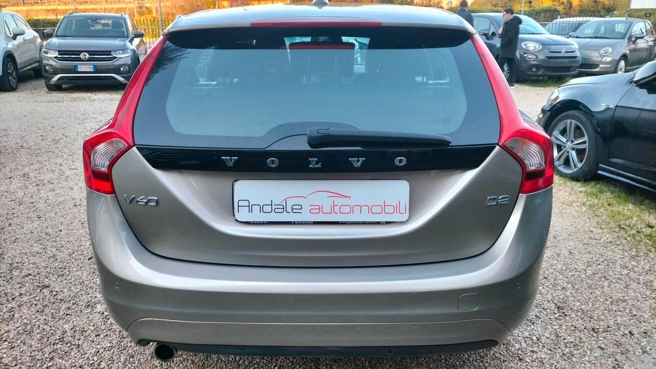 Volvo V60 D4 1600 D **PREZZO REALE **