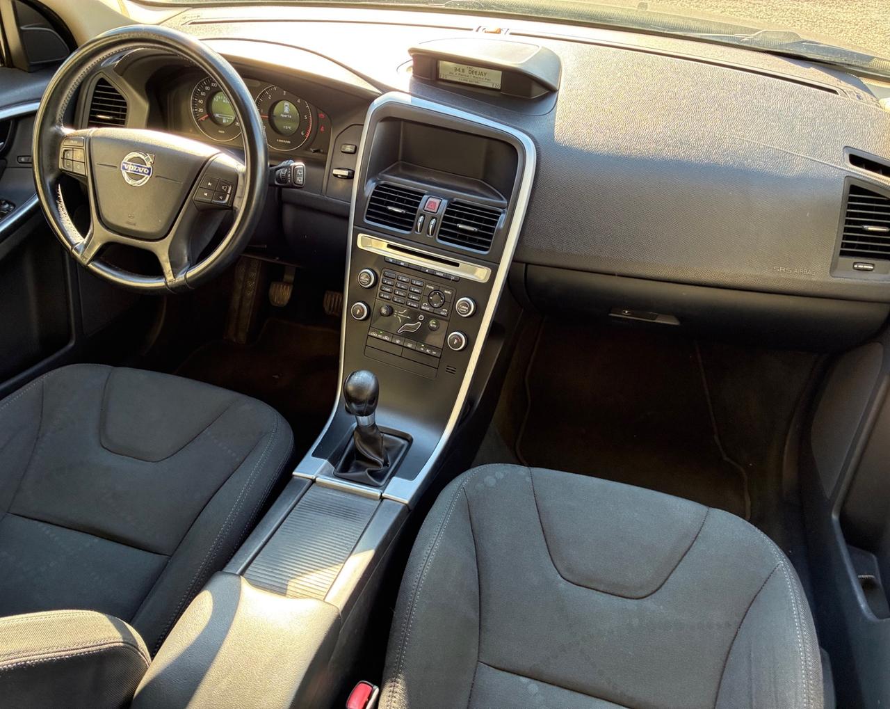 Volvo XC 60 2.4 D 175 cv Momentum