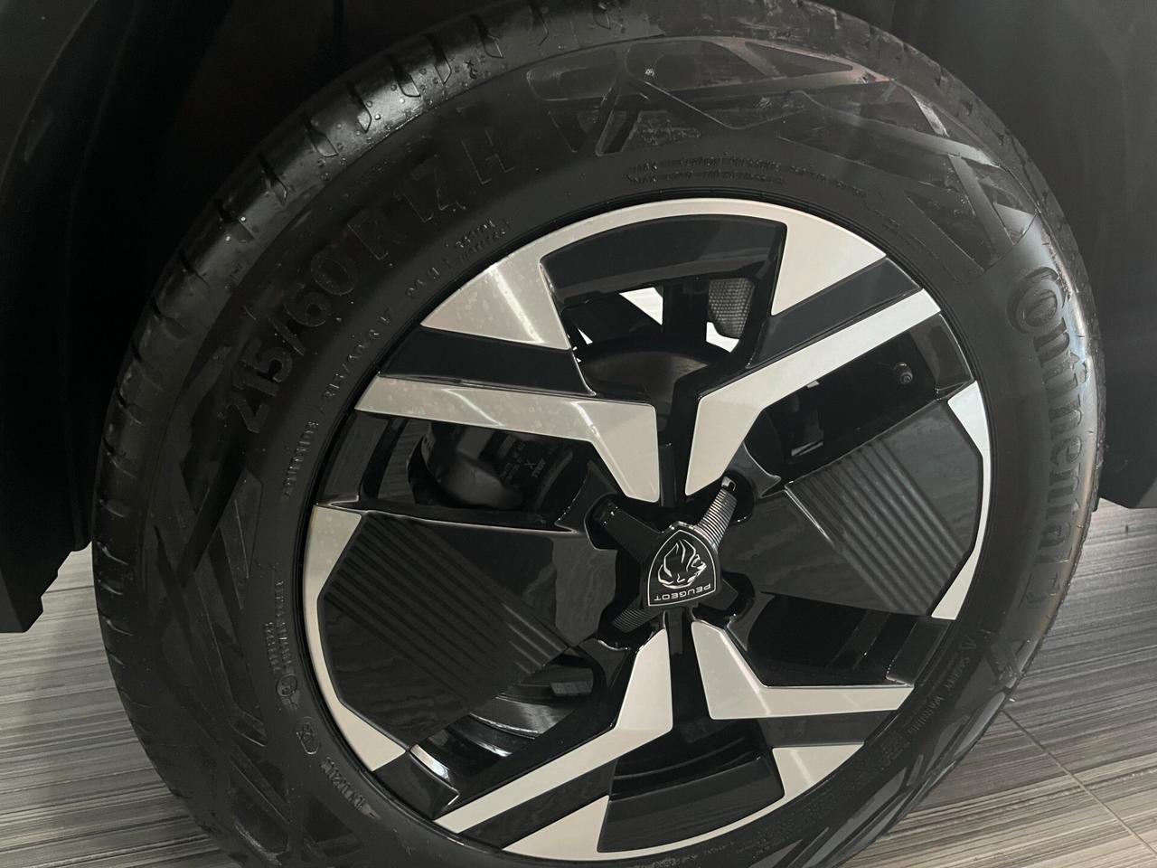 Peugeot 2008 1.2 Hybrid GT 136cv e-dcs6 ITALIANA *SenzaVincoli*