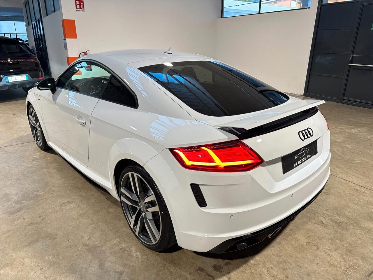 Audi TT Coupé 40 TFSI S tronic