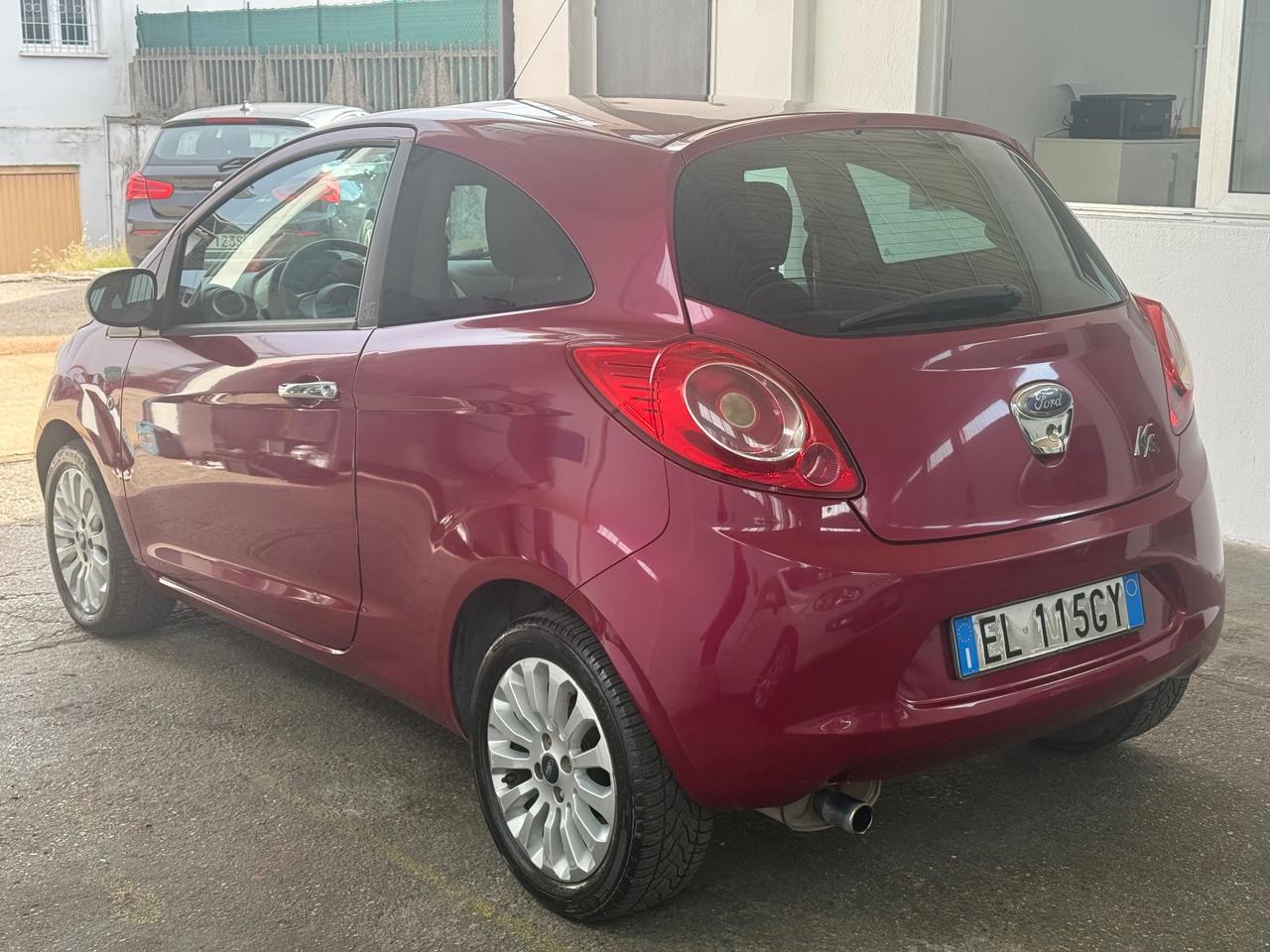 Ford Ka Ka+ 1.2 8V 69CV Titanium