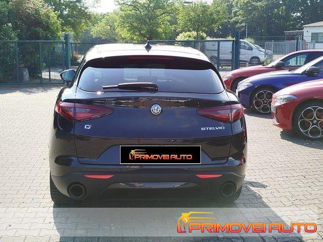 ALFA ROMEO Stelvio 2.0 Turbo 200 CV AT8 Q4 SPRINT
