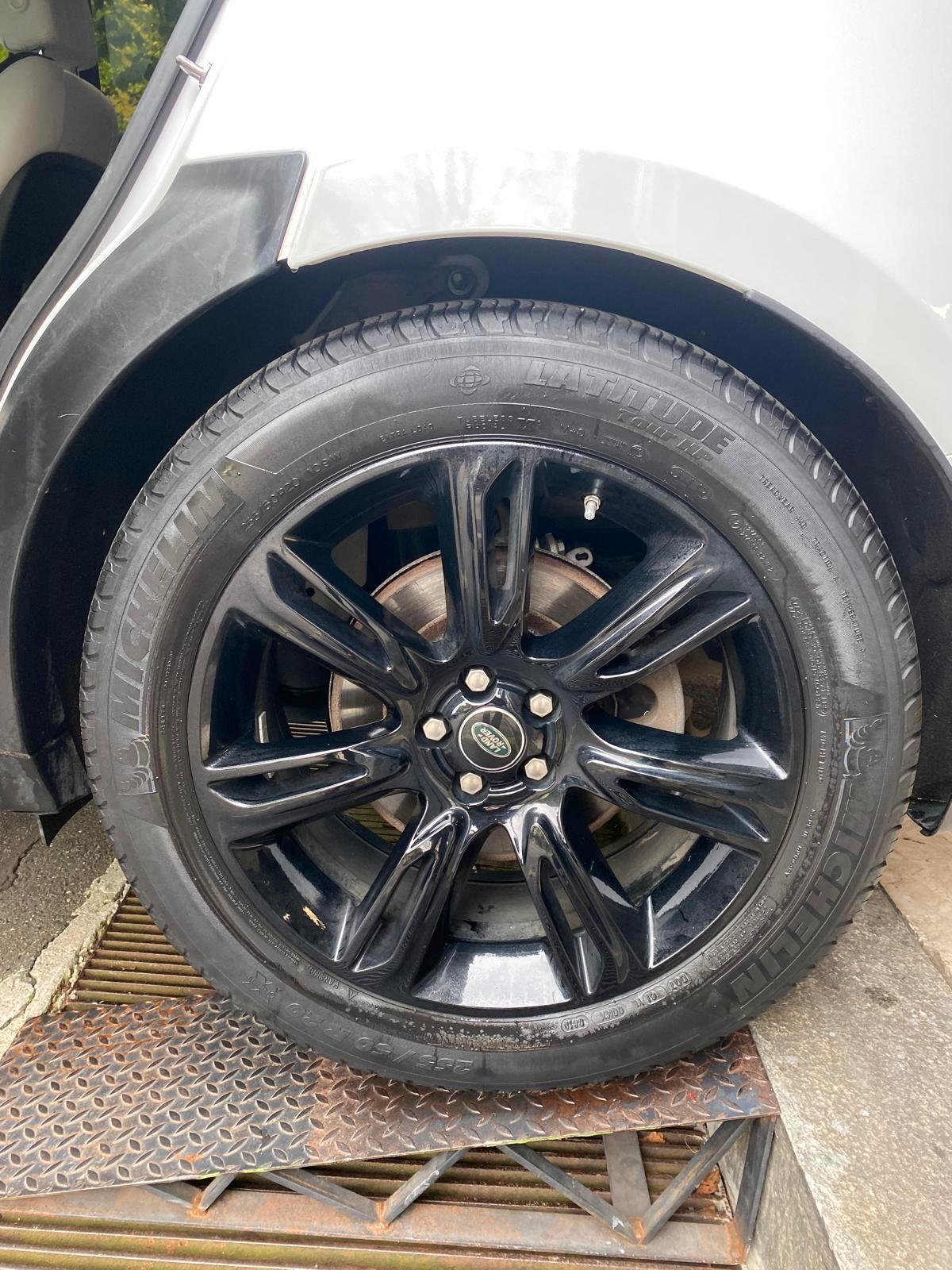 Land Rover Range Velar 2.0D I4 240 CV R-Dynamic HSE PER OPERATORI DEL SETTORE