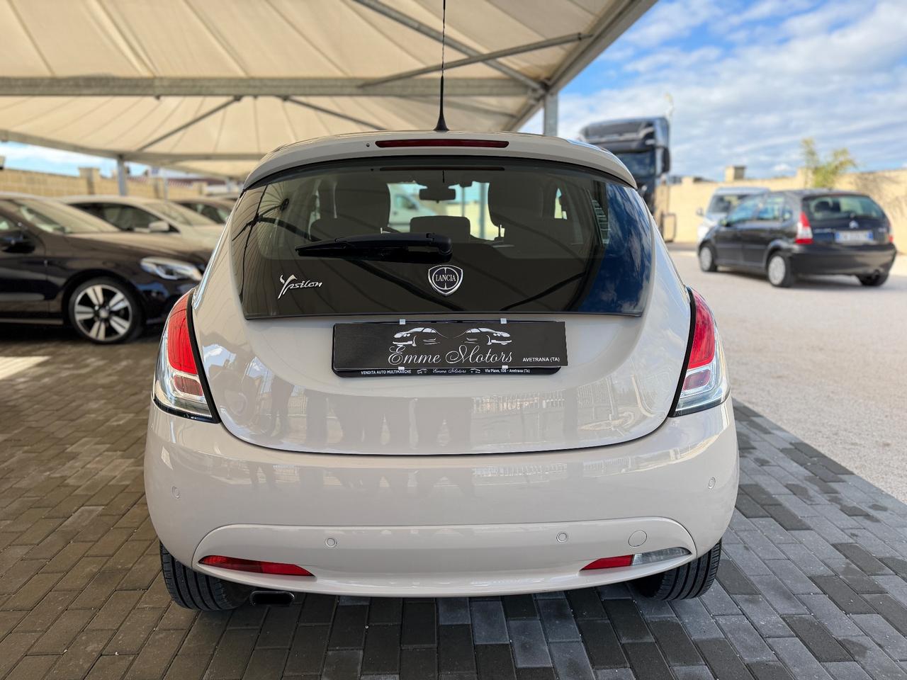 Lancia Ypsilon 1.2 69 CV 5 porte Gold UNICO PROPRIETARIO