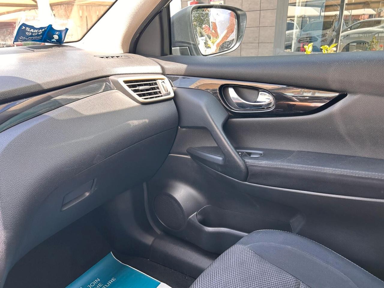 Nissan Qashqai 1.6 dCi 4WD Visia