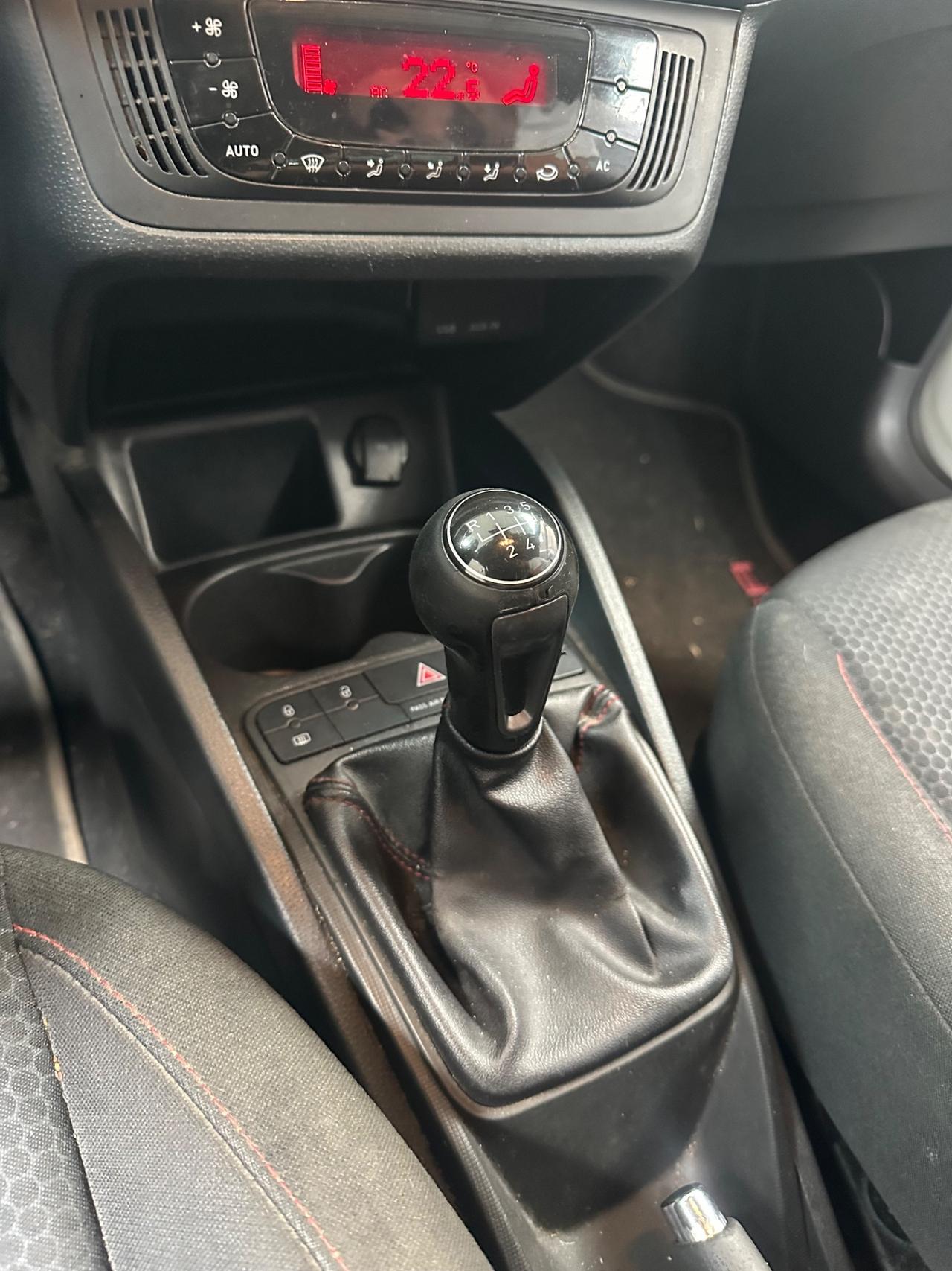 Seat Ibiza 1.6 TDI 105CV FR DPF 3p.