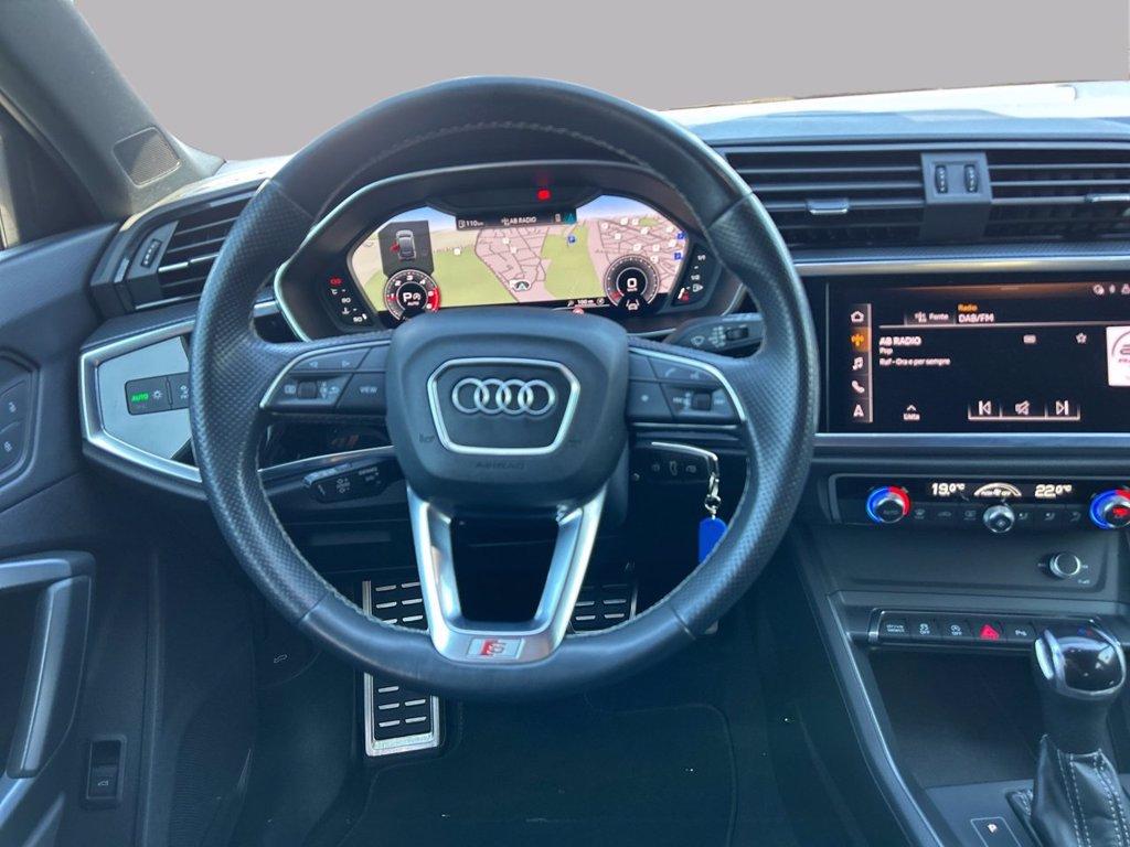 AUDI Q3 sportback 35 2.0 tdi s line edition quattro s-tronic del 2021