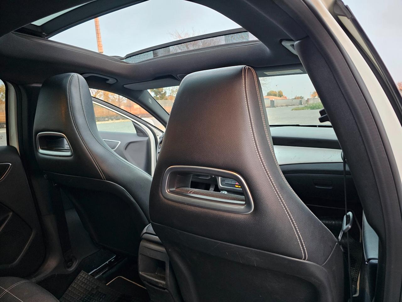 Mercedes-benz GLA 200 CDI Sport Tetto Apribile