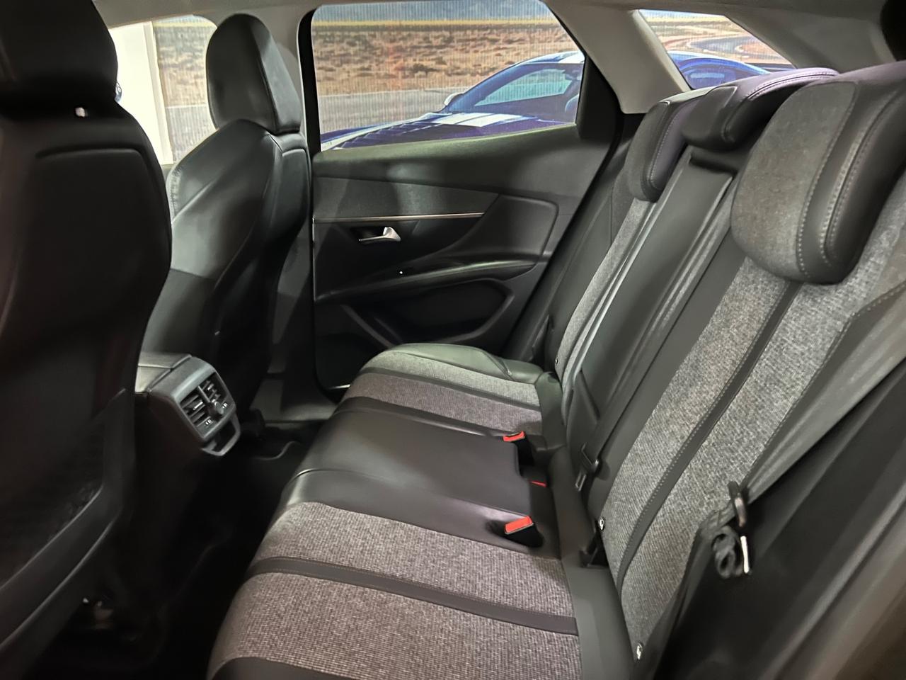 Peugeot 3008 BlueHDi 120 S&S Allure