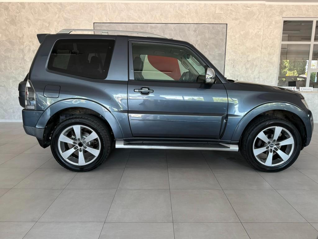 Mitsubishi Pajero 3 Porte Pajero 3p 3.2 CR Instyle auto