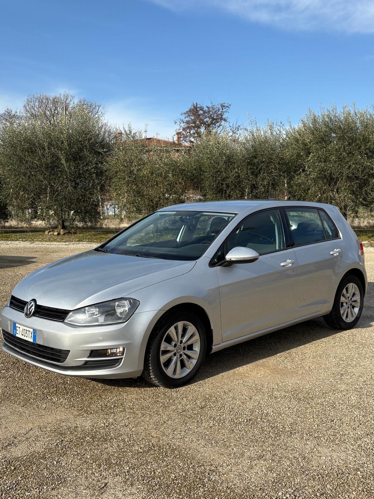 Volkswagen Golf 7 1.6 diesel DSG PER NEOPATENTATI