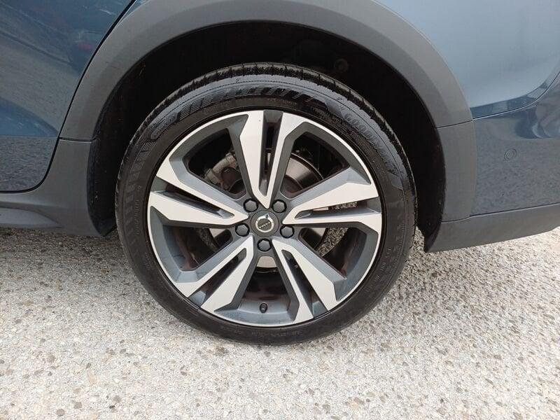 Volvo V60 Cross Country V60 Cross Country 2.0 b4 Plus awd auto