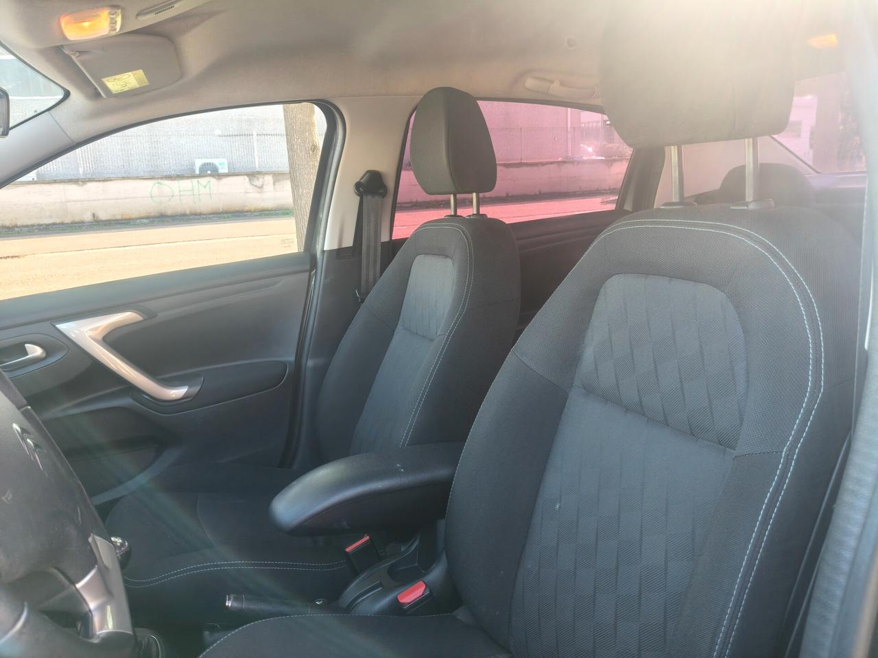Citroen C-Elysee 1.6 HDi 2016 SOLO 73.000 KM