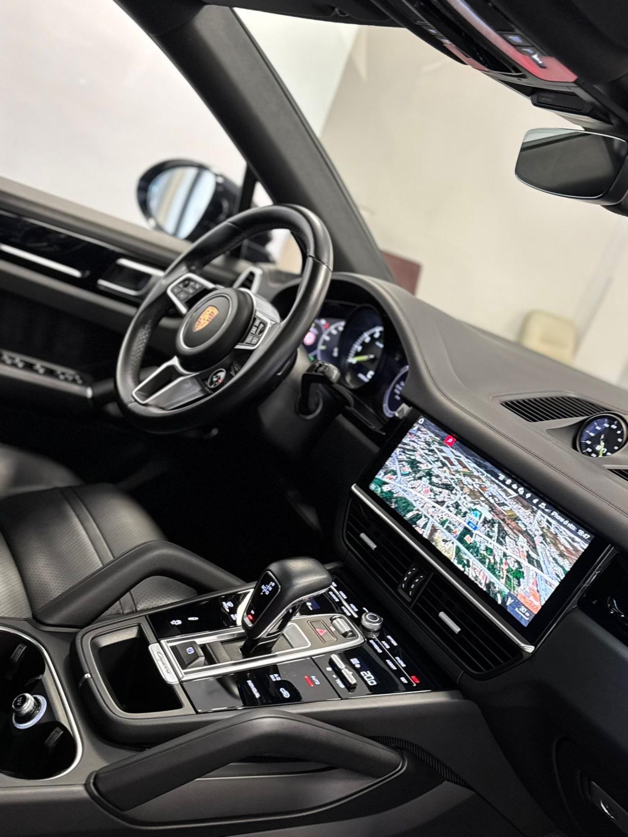Porsche Cayenne Coupé 3.0 V6 E-Hybrid