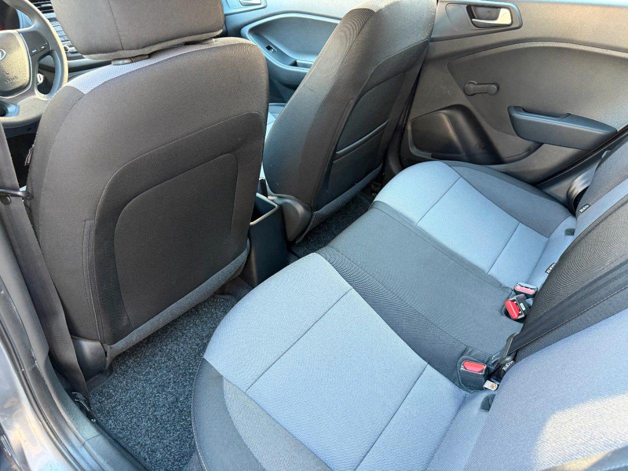 Hyundai i20 5 Porte i20 5p 1.2 Classic 75cv GANCIO TRAINO !!!!