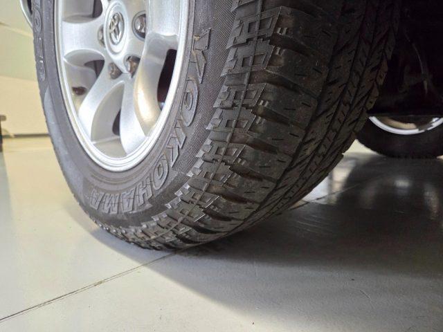 TOYOTA Land Cruiser 3.0 D-4D 16V CAMBIO MANUALE