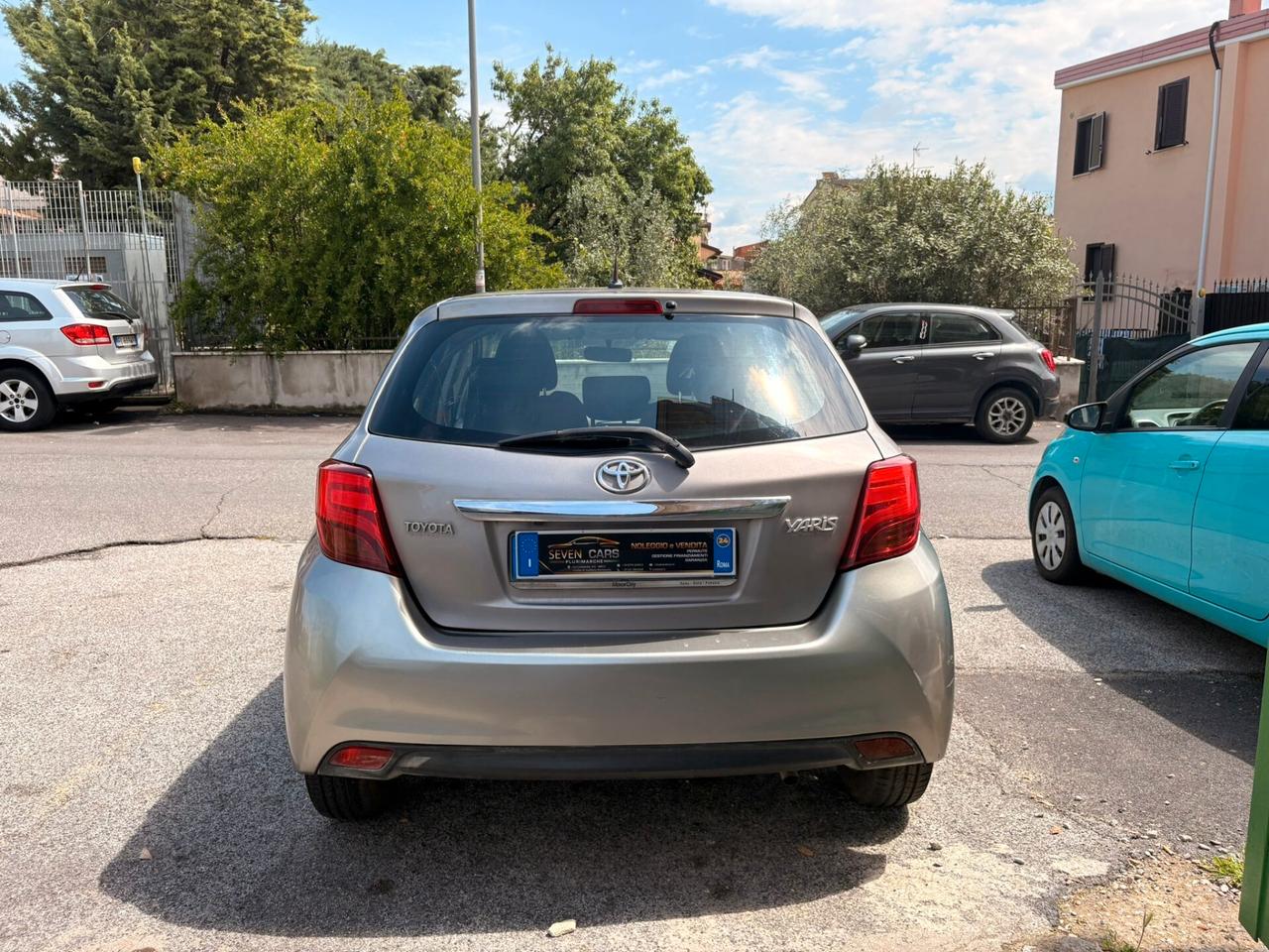 Toyota Yaris 1.0 5 porte Lounge