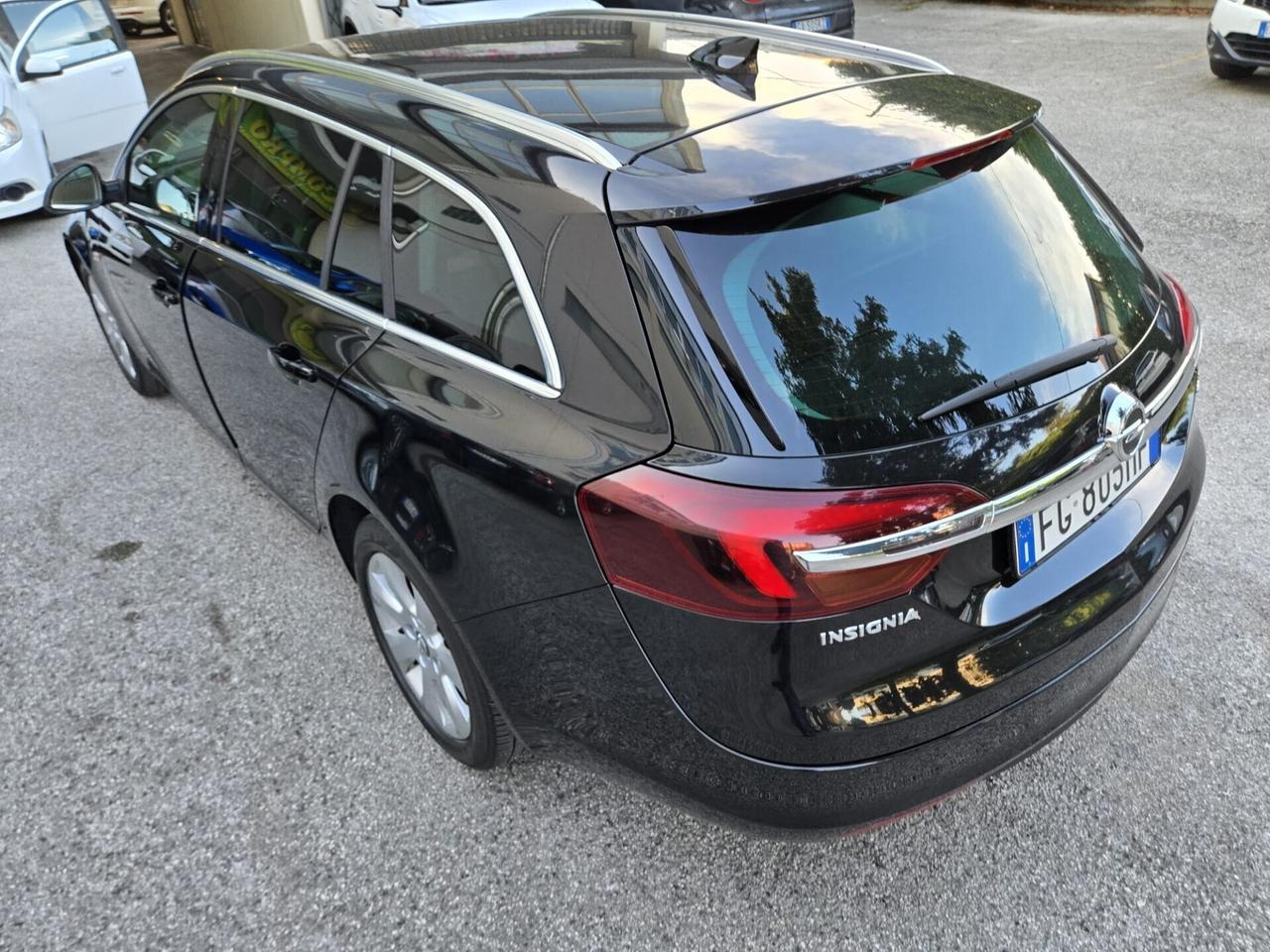 Opel Insignia 1.6 CDTI 136CV Start&Stop Sports Tou