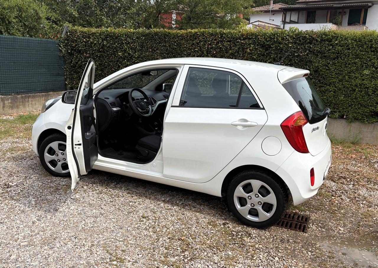 KIA PICANTO 1.0 BENZ. # OK NEO PATENTATI